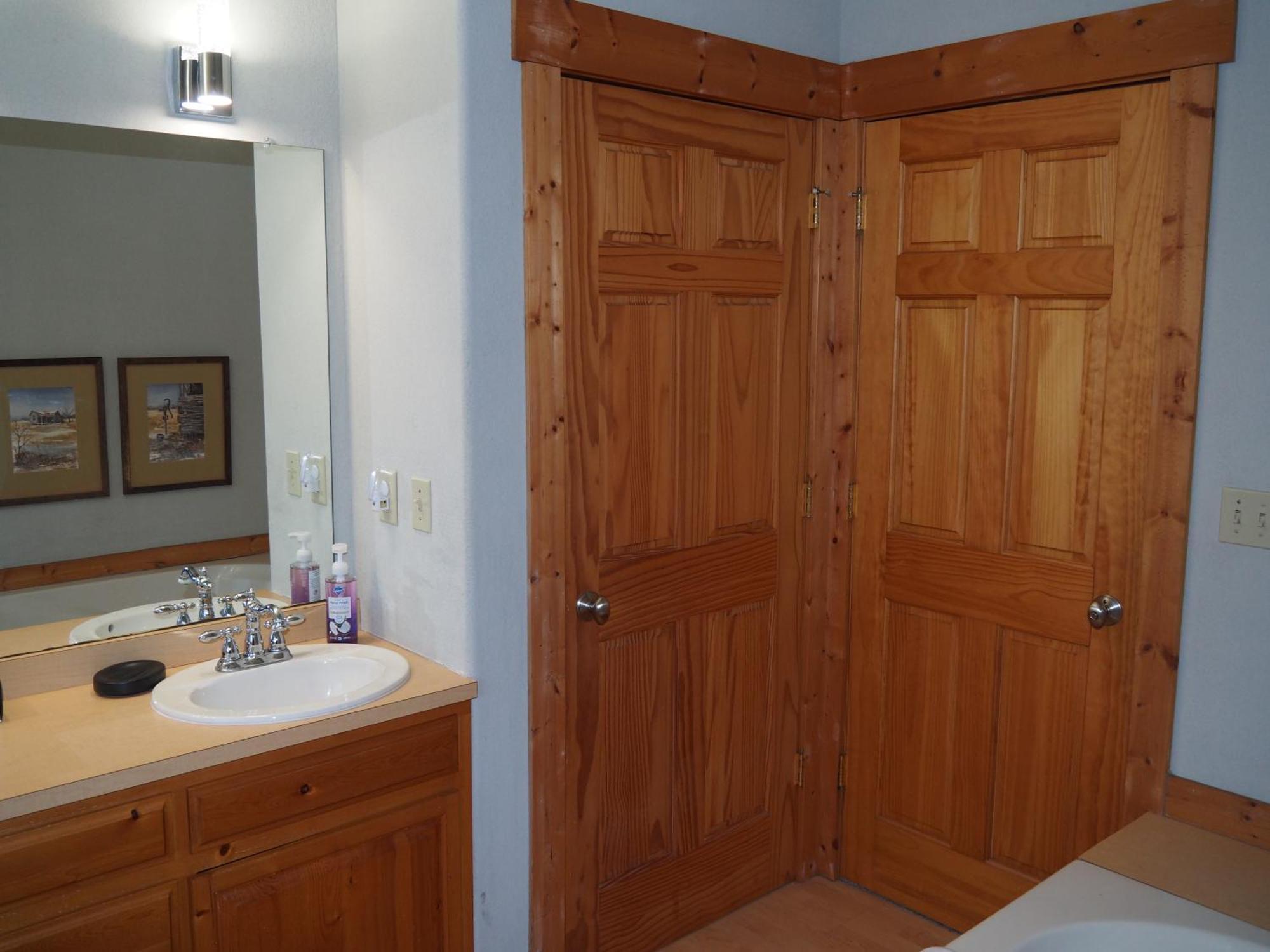 Bayside Cottage - Remodeled And Great Location! Frankfort Exterior foto