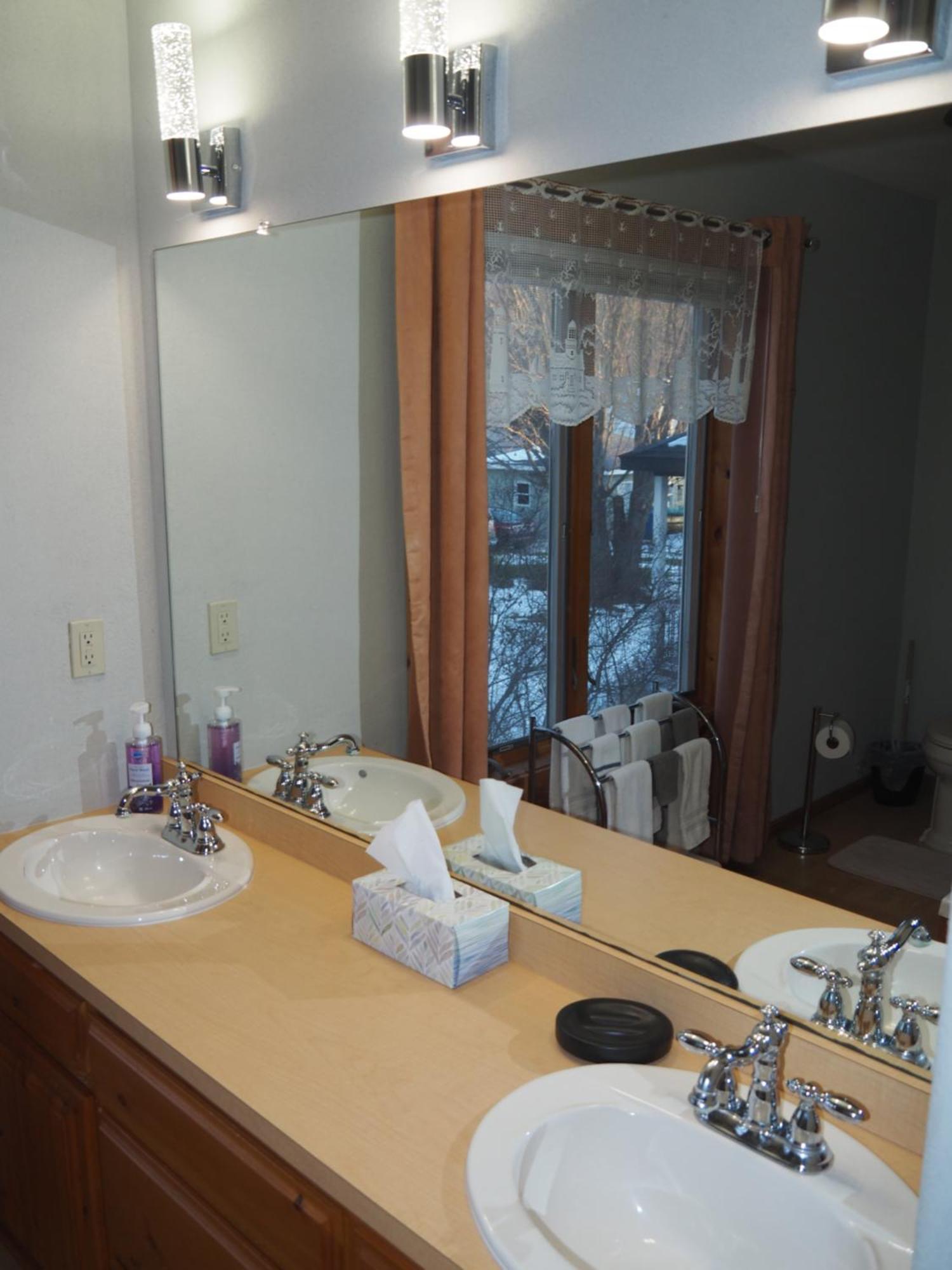 Bayside Cottage - Remodeled And Great Location! Frankfort Exterior foto